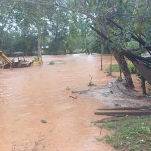 Inundaciones en Chocó: damnificados y comunidades incomunicadas